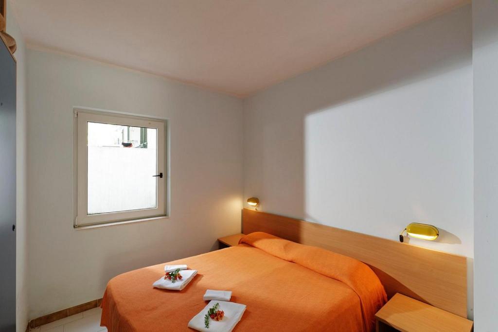 Hotel Villaggio Costa Ripa Rodi Garganico Pokoj fotografie